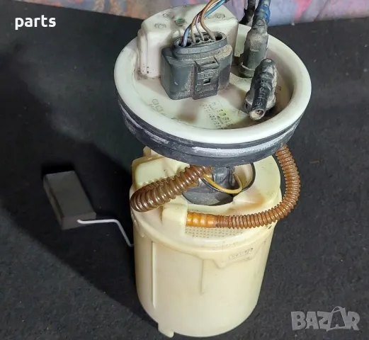Горивна Кошница Резервоар със Помпа VW Голф 4
- Ауди A3 8L
- 1J0919051H, снимка 3 - Части - 47588818