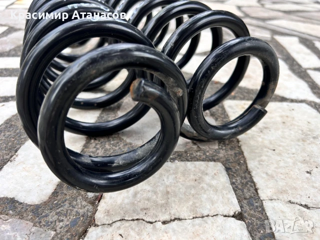 Пружина задна за Сеат Алтеа XL. 2004-2014г, снимка 2 - Части - 51067270