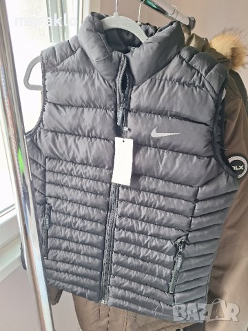 Нов спортен елек, найк, снимка 5 - Спортни дрехи, екипи - 38225070