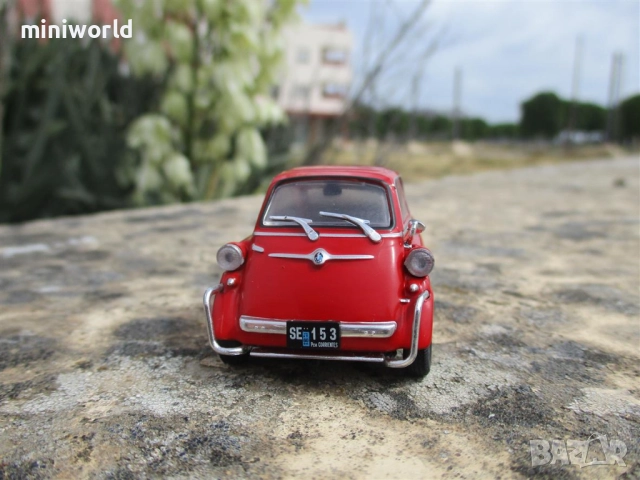 BMW Izetta DeCarlo 600 от 1960 - мащаб 1:43 на IXO/Altaya моделът е нов в блистер, снимка 14 - Колекции - 45190762