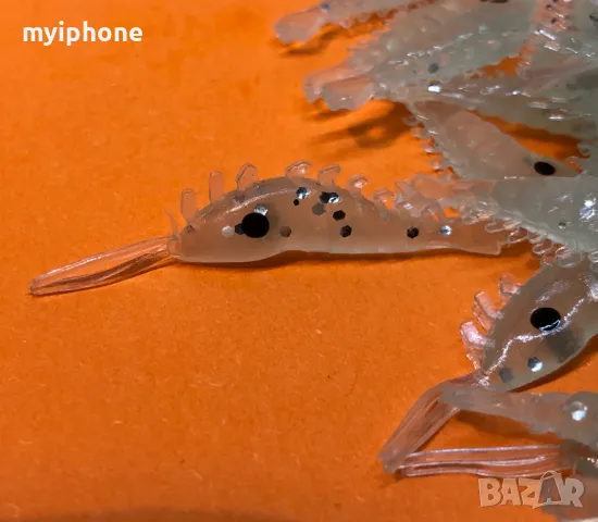 50 броя Светещи в тъмното скариди 3,5см. силиконови, снимка 3 - Стръв и захранки - 48967992