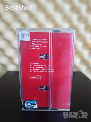 Depeche Mode - Abroken frame, снимка 2 - Аудио касети - 53337525