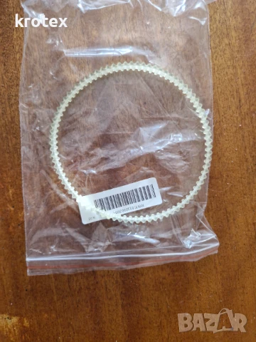 Продавам работеща запазена шевна машина лучник, снимка 4 - Шевни машини - 50976719