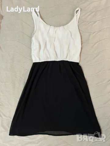 Рокля черно и бяло 