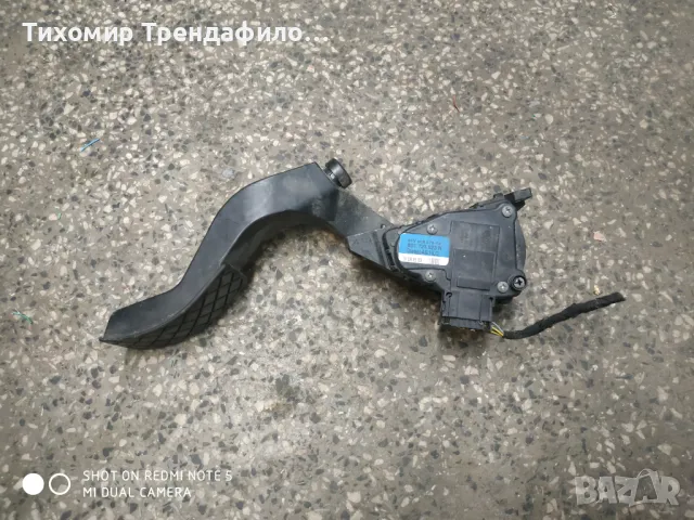 8D1723523N Hella 6PV 008 376-02 Volkswagen passat 5 ACCELERATOR PEDAL , 8D1 723 523N, педал пасат 20