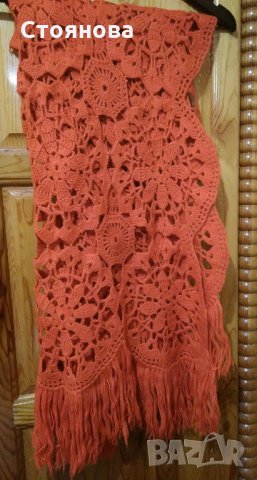 Голям плетен дамски шал, снимка 6 - Шалове - 34232721