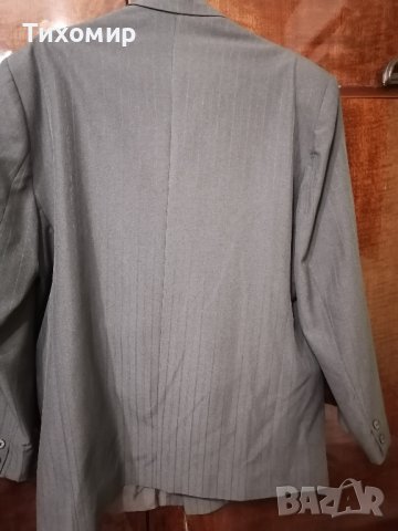 Мъжки костюм тъмно сив, снимка 2 - Костюми - 39327684