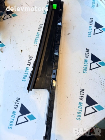 575839902C декоративна външна лайсна от задна дясна врата от Skoda Karoq 1.5 TSI двигател DXDB, снимка 3 - Части - 53121579