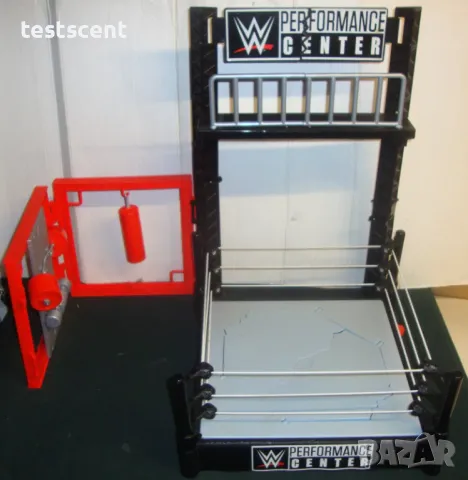 Ринг за играчки WWE Performance Center Gym Ring Setup breakaway wrekkin плейсет сет , снимка 3 - Колекции - 49627234
