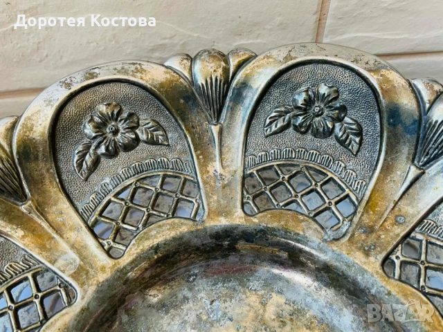 Красива голяма фруктиера от Англия с цветя и 3 крачета, снимка 4 - Антикварни и старинни предмети - 53742569