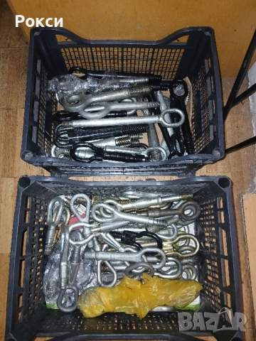 Аварийни куки и ключове за джанти нови 