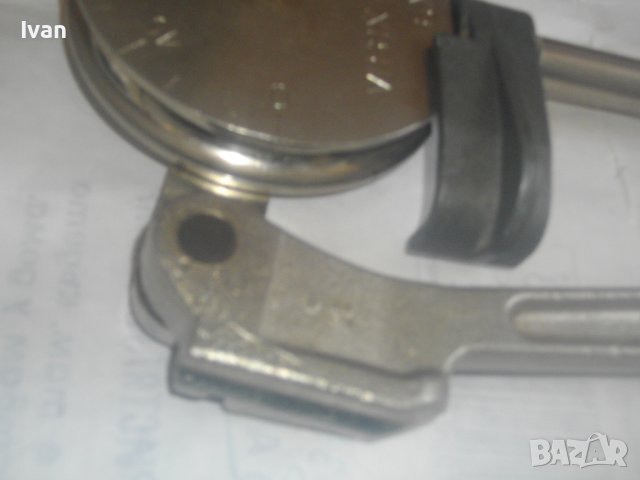 Френски Професионален Ръчен Тръбогиб 16мм-Огъване Метални Тръби-VIRAX 2511116-Made in FRANCE-0-180, снимка 3 - Други инструменти - 44495463