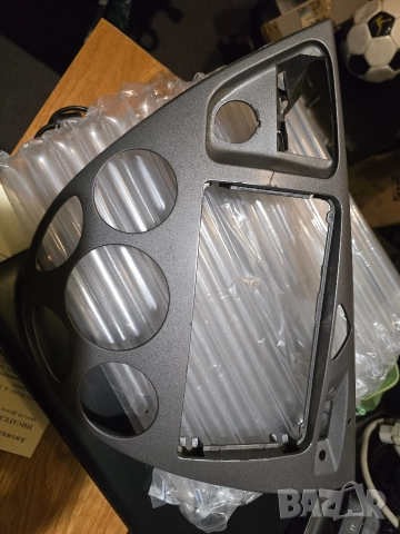 Рамка за радио Ford Focus 1 (2000–2004), снимка 2 - Части - 52670286