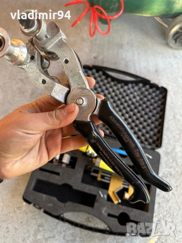 Комплект за оголване на кабели, снимка 8 - Други инструменти - 52920610