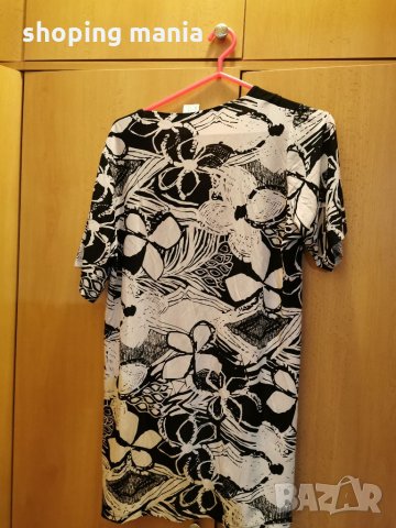 Дамска блуза , снимка 2 - Тениски - 35788921