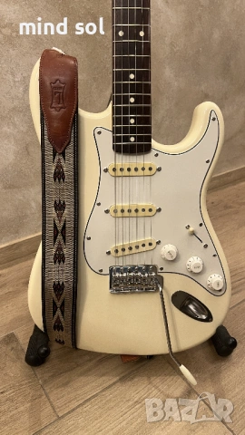 Fender Japan Stratocaster Jimi Hendrix style Right-Handed MIJ Хендрикс, снимка 8 - Китари - 53527233