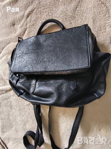 Дамска черна чанта / раница Pull&Bear
