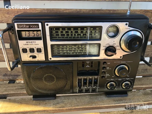 Колекционерски Радиоапарат Orbiter 7000 (Japan)- много запазен и работещ много добре! Видео, снимка 2 - Радиокасетофони, транзистори - 48888559