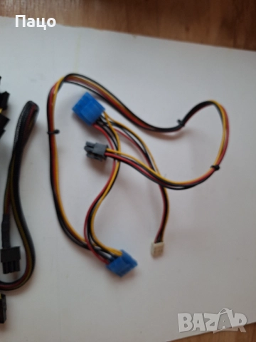 Захранващи SATA кабели  4 Броя, снимка 3 - Кабели и адаптери - 52897754