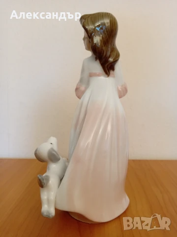 Порцеланова сатуетка Маркирана, снимка 4 - Статуетки - 50495949
