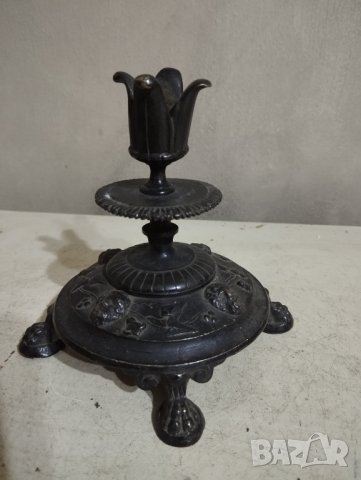 стар бароков свещник