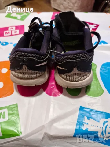 Маратонки Nike, снимка 2 - Детски маратонки - 48839509