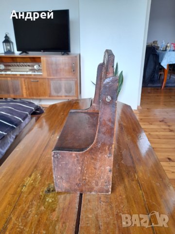 Старо нощно шкафче, снимка 4 - Антикварни и старинни предмети - 40208452