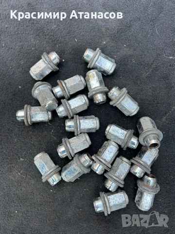 Гайки джанти за Тойота корола версо. 2004-2009г