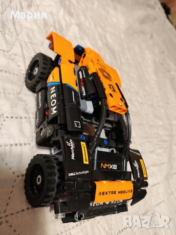 LEGO Technic Състезателна кола NEOM McLaren Extreme E 42166, снимка 3 - Конструктори - 52859741