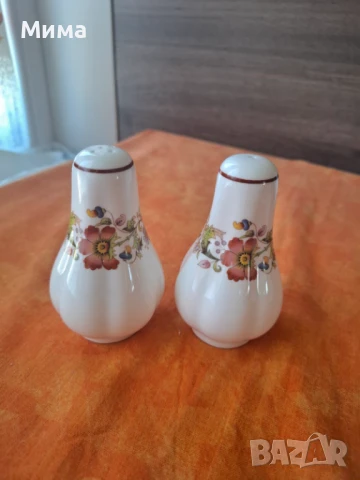 Английски порцеланови солнички