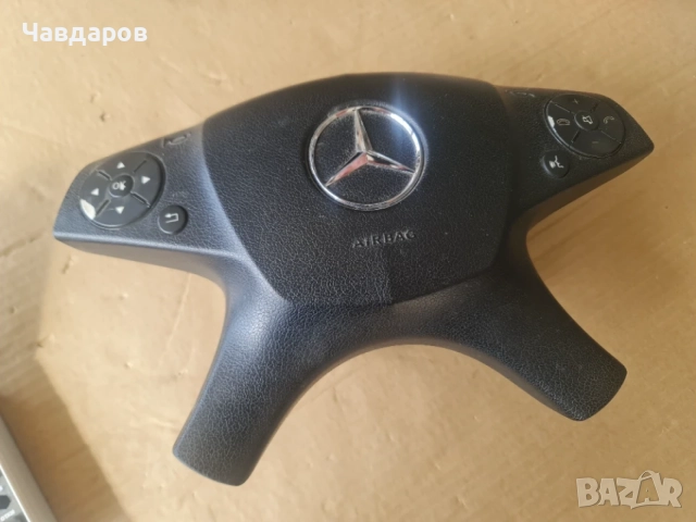 Волан на Мерцедес w204, снимка 4 - Части - 56397825