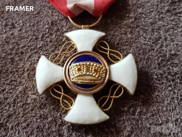 Златен 18К Италиански Орден на Короната Виктор Емануил III 1900 1946 злато, снимка 7 - Антикварни и старинни предмети - 51172741