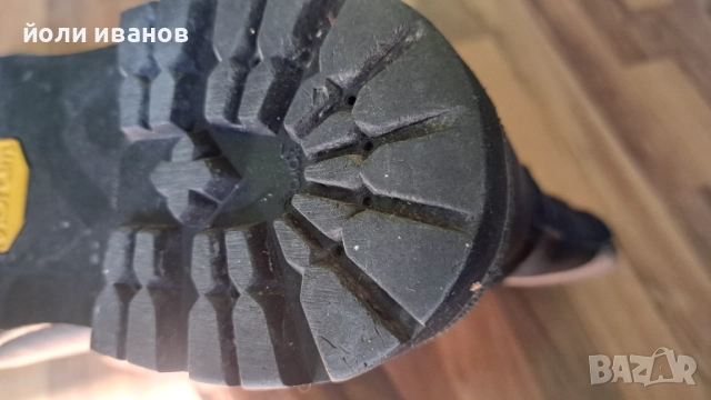 Ботуши зимни кожени италиански 43 номер,Metzeler-нови 43, снимка 11 - Маратонки - 52116995