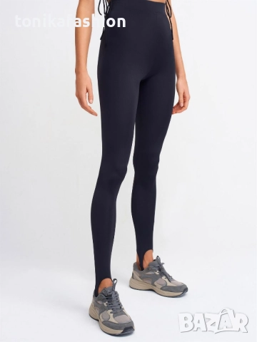 Черен клин от ликра , снимка 2 - Клинове - 52120435