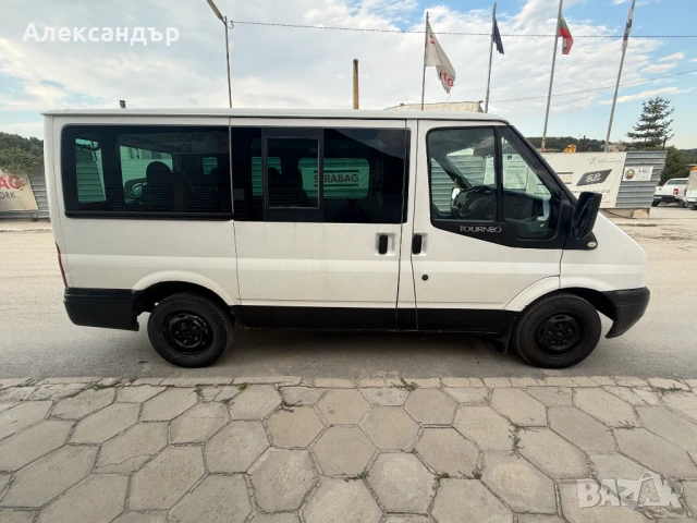 Ford Transit Tourneo 2.2 TDCi, снимка 10 - Бусове и автобуси - 51271418