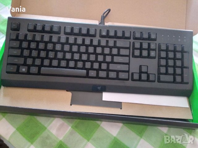 Гейминг клавиатура Razer , снимка 3 - Клавиатури и мишки - 38723926
