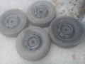 Renault/Opel/Vw/Suzuki:Зимни,175/70/13" с джанти 4х100мм,4бр. Готови за каране.Перфектно състояние , снимка 4