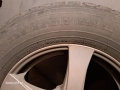 Зимни гуми с джанти, снимка 1