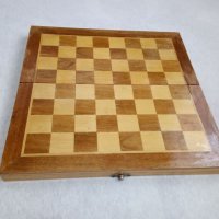 Шах с дървени фигури в дървена кутия, игра , снимка 7 - Шах и табла - 40092937