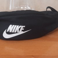 Nike-Чантичка за Кръста-Като Нова, снимка 14 - Чанти - 41587348