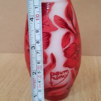 Красива ваза НАНСИ DAUM NANCY сецесион червена реплика, снимка 7 - Вази - 40919246