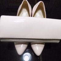 Елегантен дамски комплект обувки плюс чанта от еко кожа, снимка 5 - Дамски обувки на ток - 34500480