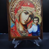 Икона на платно А4 на Пресвета Майка Богородица Закрилница - ръчна изработка . Модел Б., снимка 1 - Икони - 42689222