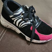 Чисто нови дамски обувки/сникърси, снимка 5 - Маратонки - 41975657