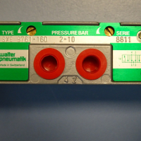 Пневматичен разпределител Walter pneumatic SXE 9761-160, снимка 2 - Резервни части за машини - 44602009