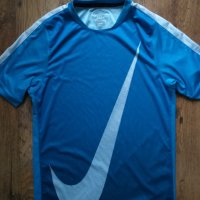 Nike Graphic Flash T-Shirt - страхотна мъжка тениска КАТО НОВА , снимка 2 - Тениски - 40738869