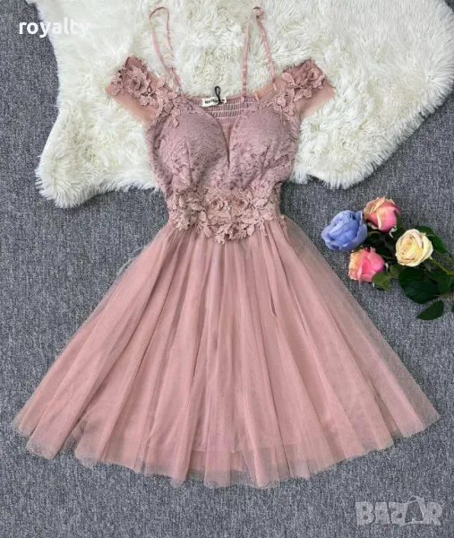 Дамска рокля с тюл и дантела Различни цветове , снимка 1