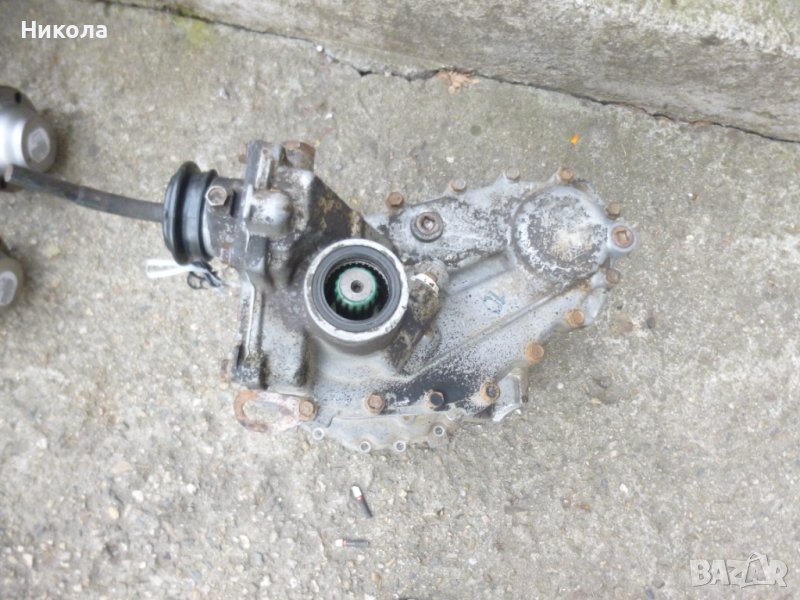 Раздатка за Сузуки Витара-Сантана 1.6 82 к.с 1998 год, снимка 1