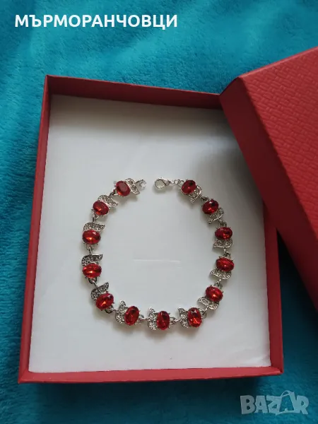 Нова, сребърна гривна с подаръна кутия., снимка 1