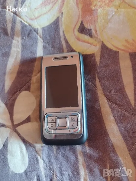 Нокия Е 65 работеща с батерия и зарядно 30 лева , снимка 1